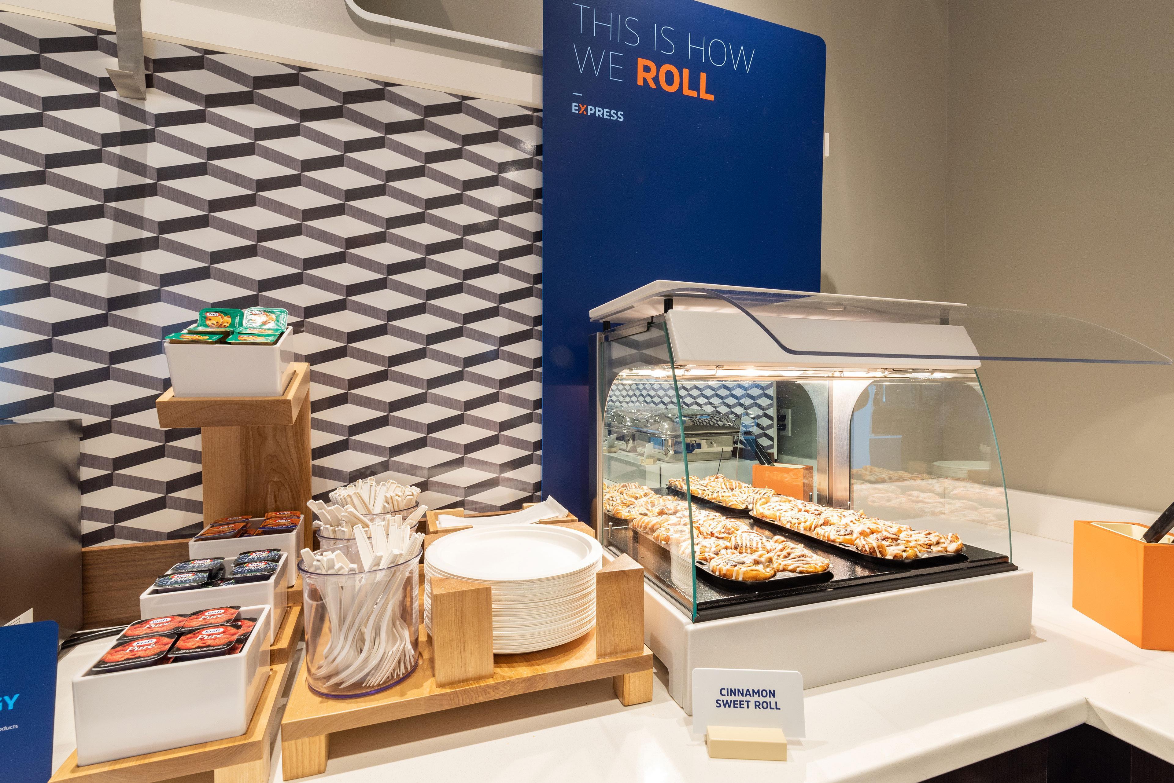 Holiday Inn Express Hotel & Suites Dublin By Ihg Eksteriør billede