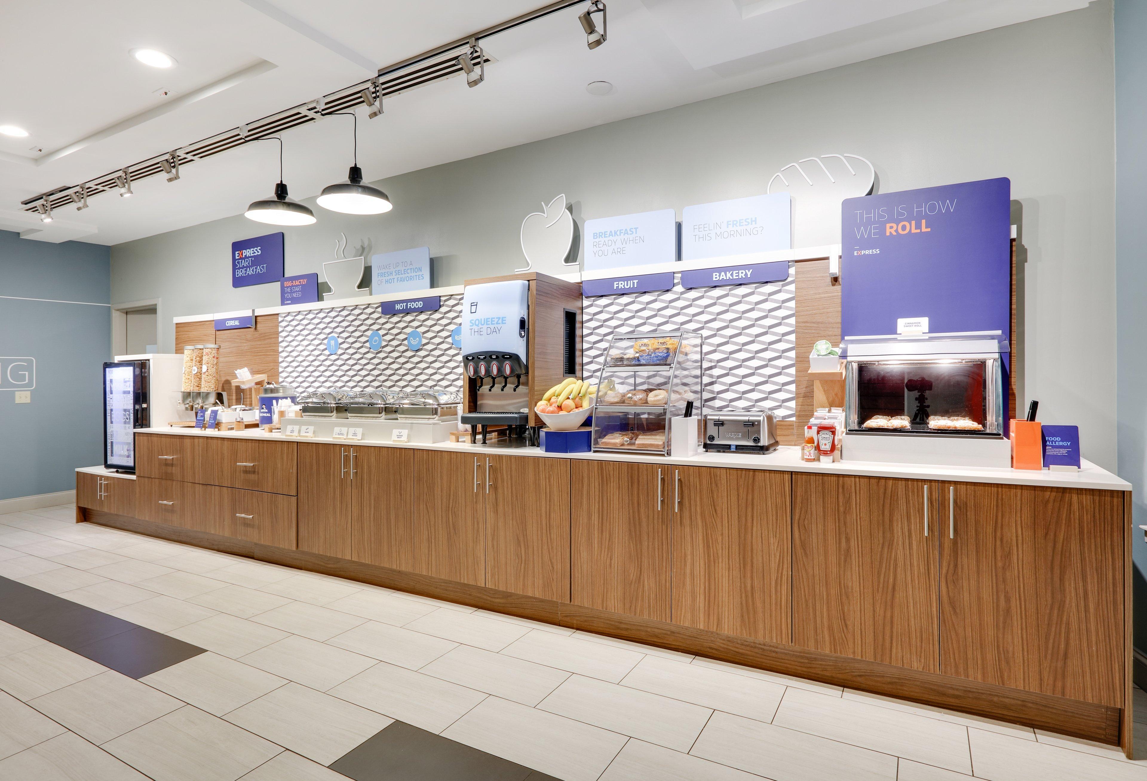 Holiday Inn Express Hotel & Suites Dublin By Ihg Eksteriør billede